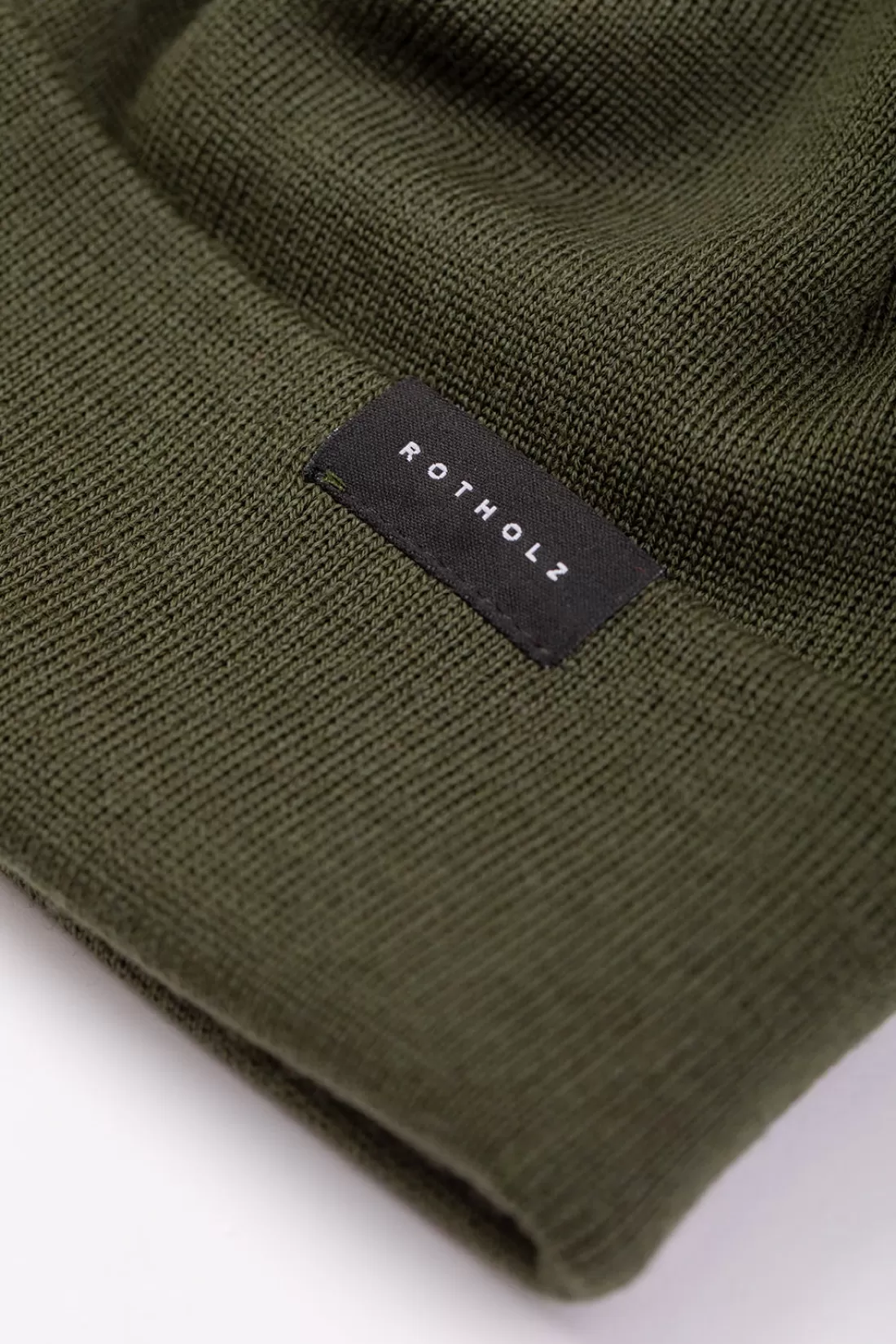 Beanies | Beanies | Rotholz Short Fine Beanie Oliv FW23